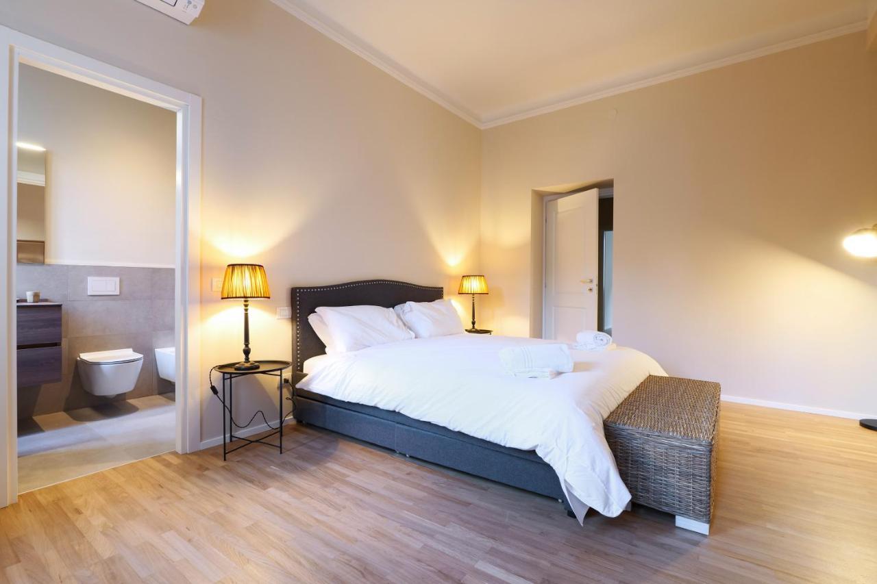 Luxury San Babila Apartment Milánó Kültér fotó