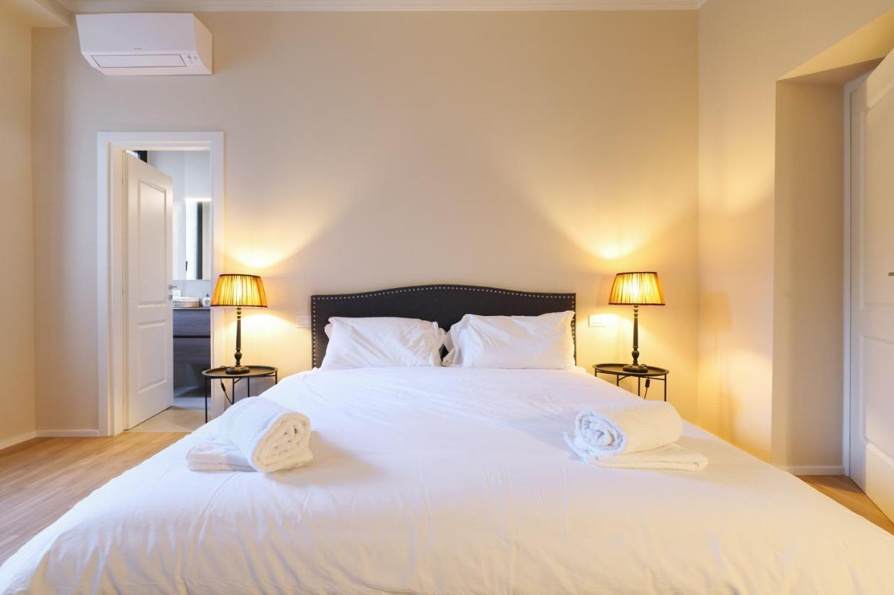 Luxury San Babila Apartment Milánó Kültér fotó